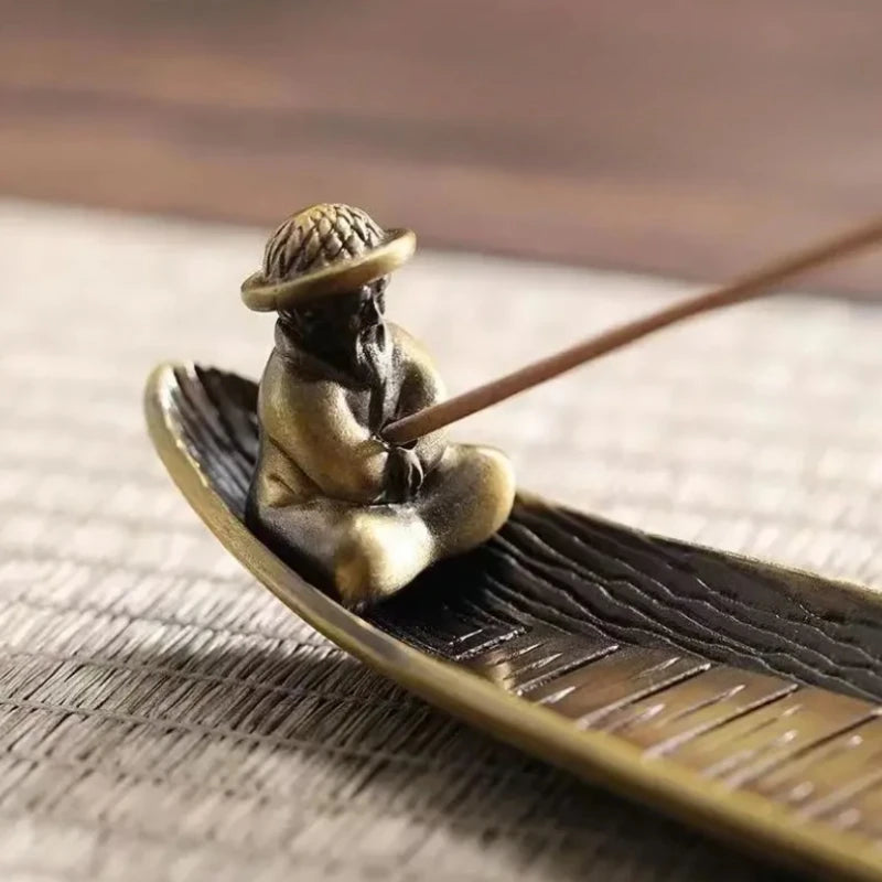 Decorative Boat Incense Holder – Old Man Fishing Statue for Home & Meditation