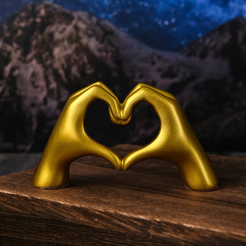 Heart-shaped Finger Combination Statue Expressing Love Gesture for Home Decor
