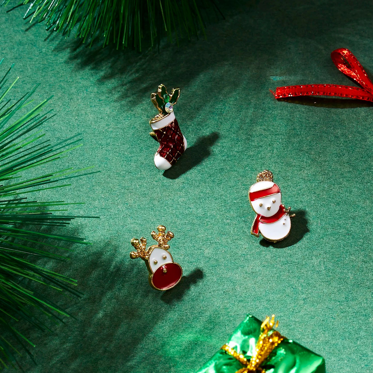 Christmas Small Brooches Set for Gifts